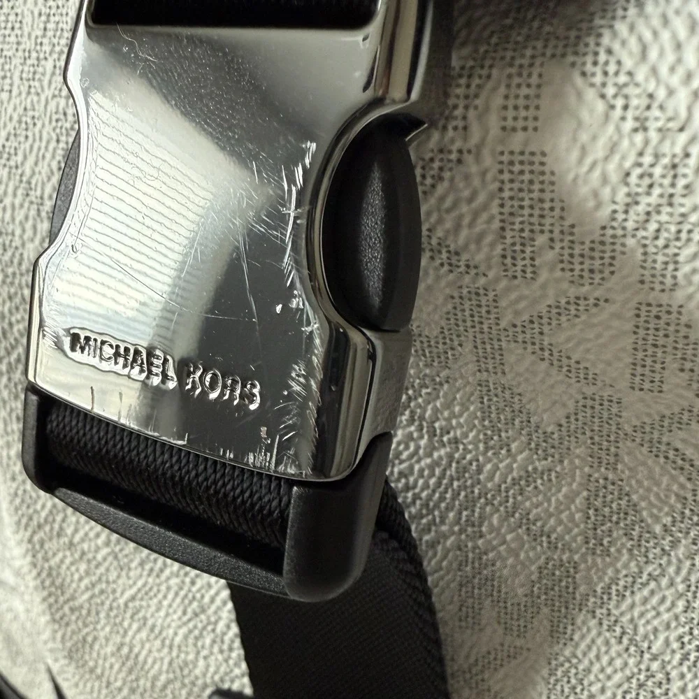 Michael Kors Cooper Logo‎ Backpack White Classic Preppy Travel Elegant Canvas